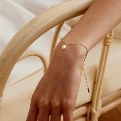 18 K Gold Minimalist Drop Necklace and Bracelet Set Christmas Gift Women Accessory Fashion Women's Jewelry Best Seller Golden Plated Jewels